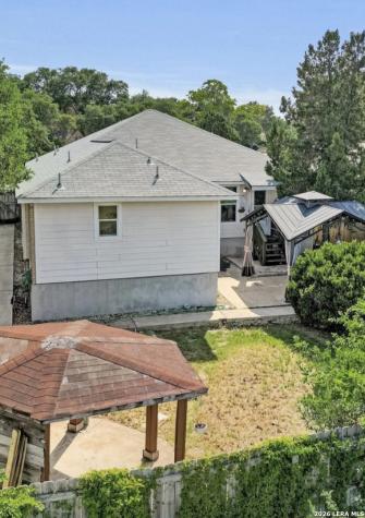 7142 Coral Springs San Antonio TX 78250