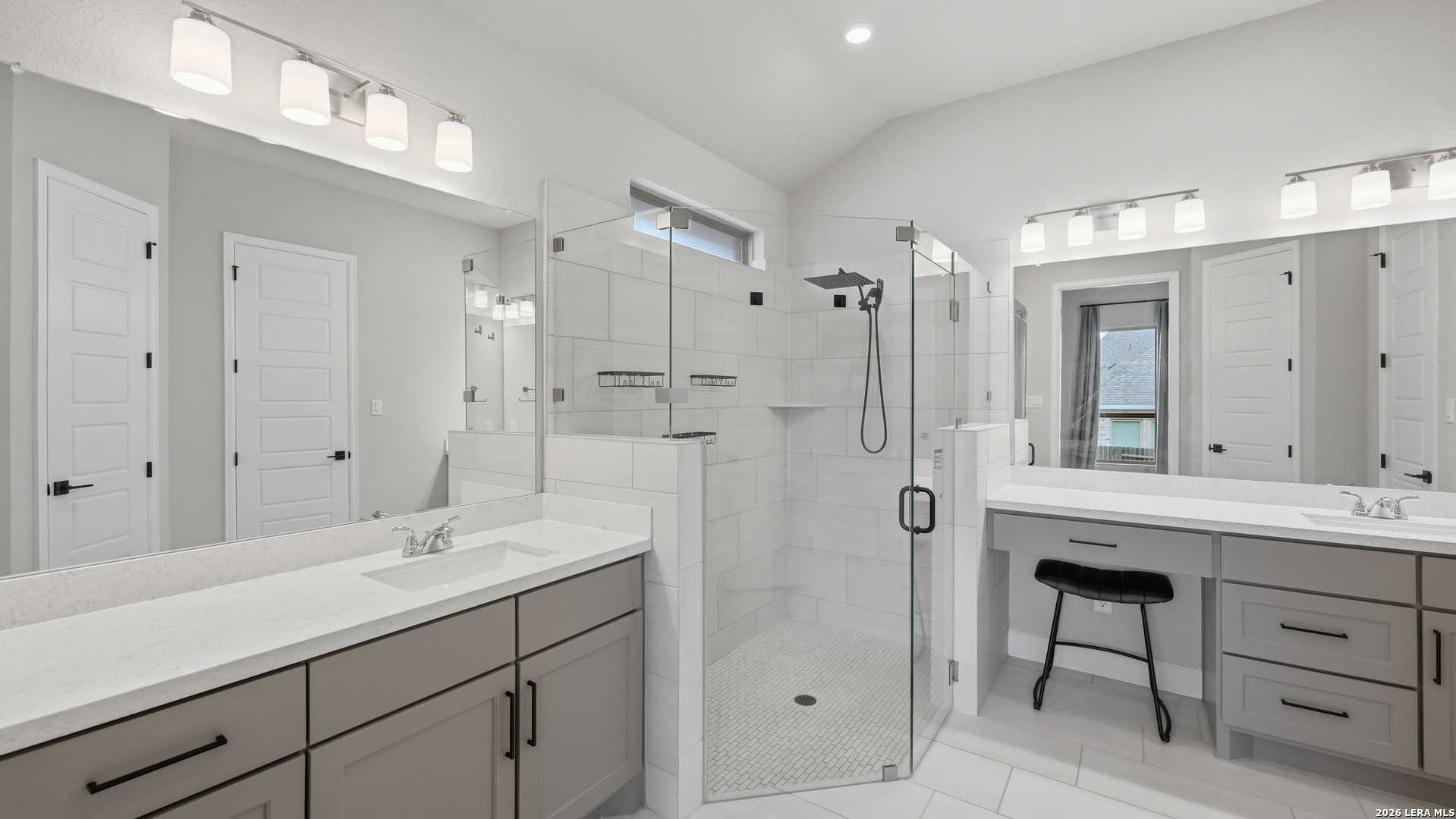 1838 Luna New Braunfels TX 78132