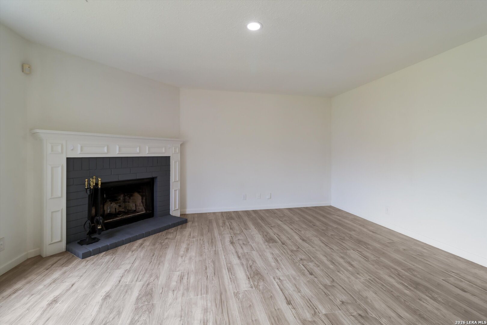 7827 Oakdale Park San Antonio TX 78254