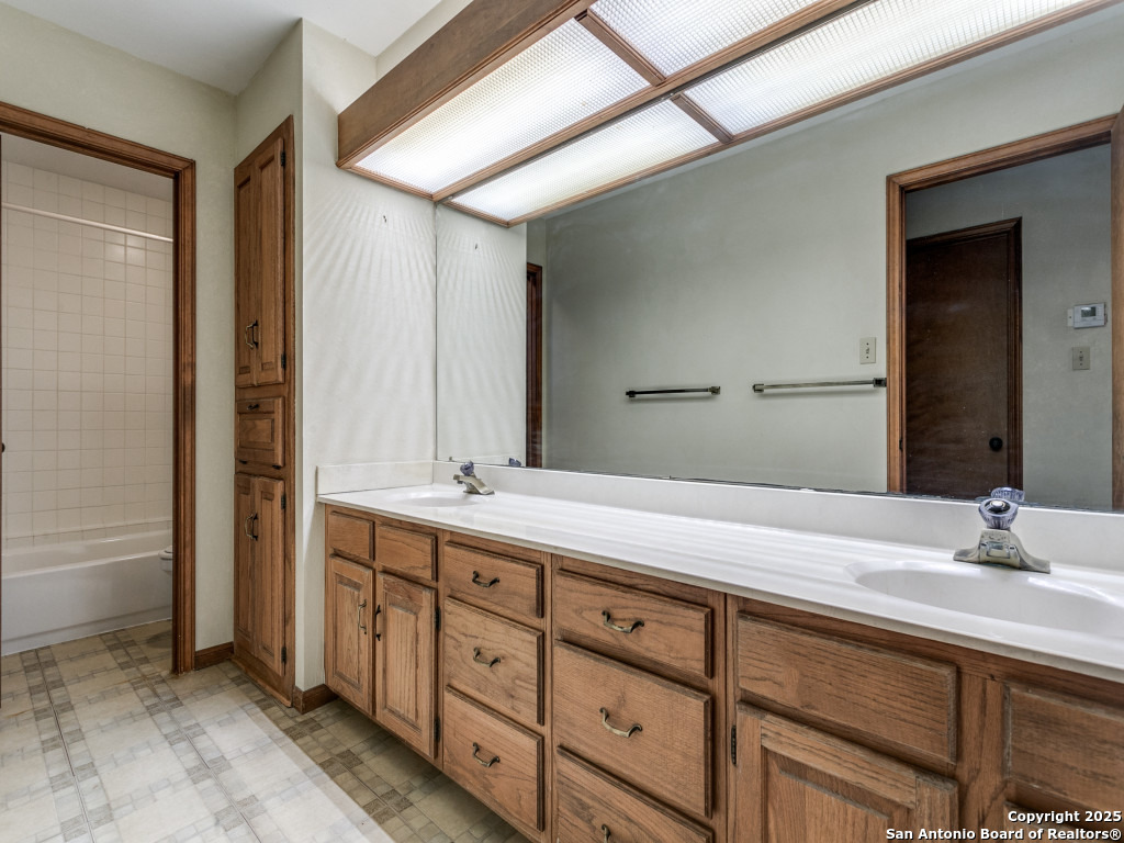 2603 Brookhurst San Antonio TX 78209