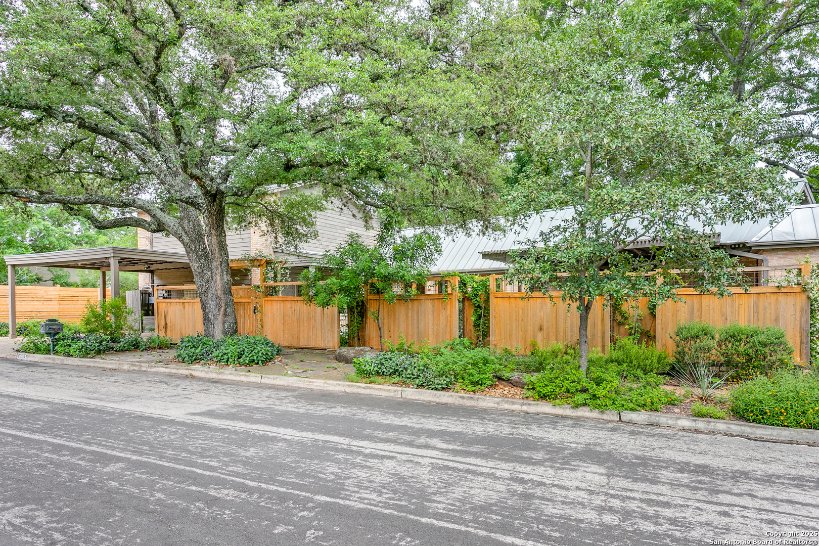 2603 Brookhurst San Antonio TX 78209