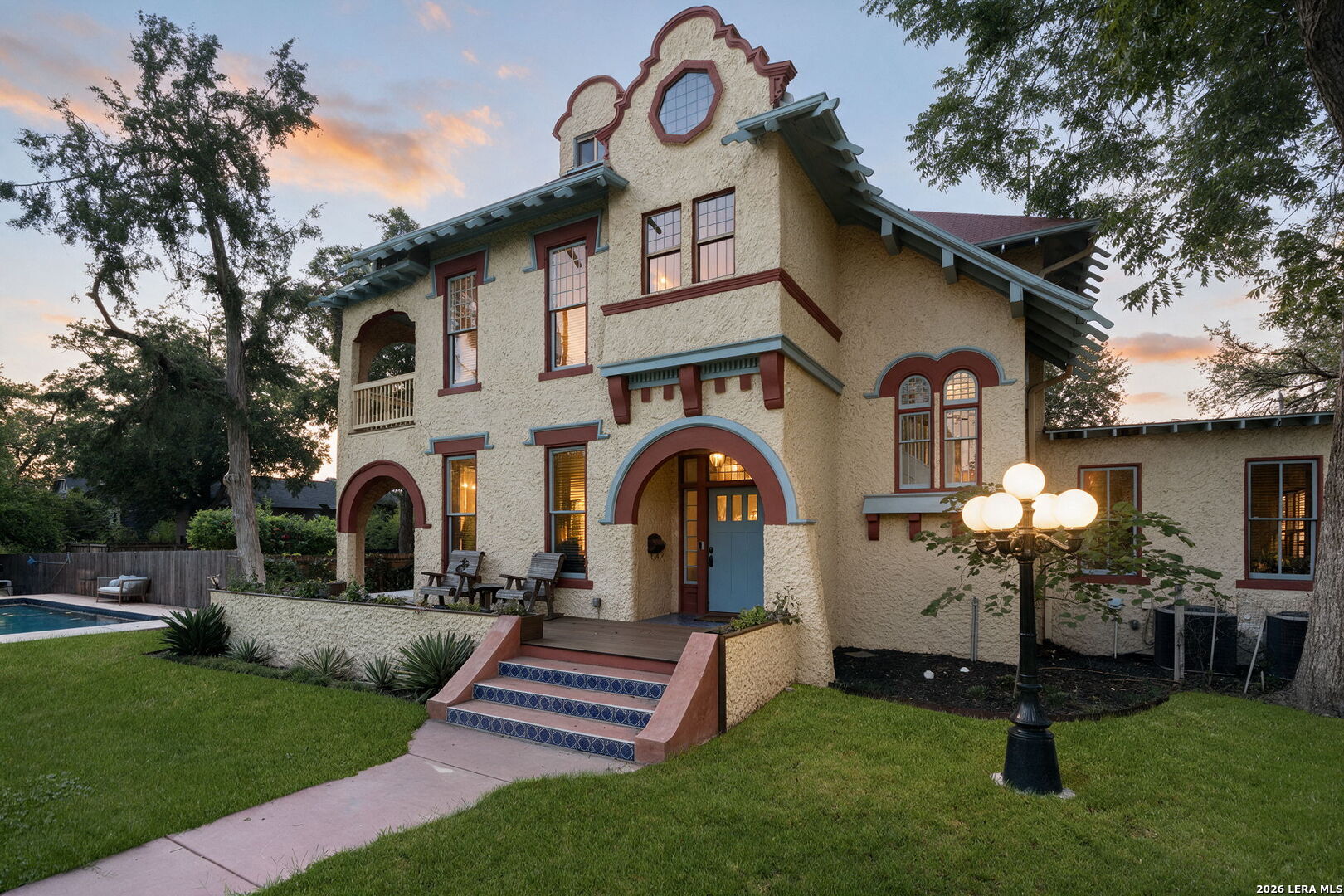 San Antonio TX, 120 W Craig Place