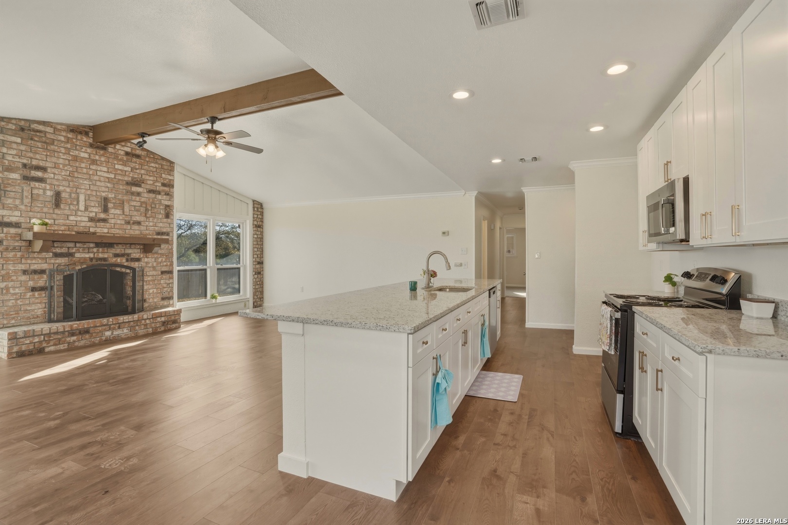 7847 Grass Hollow Live Oak TX 78233