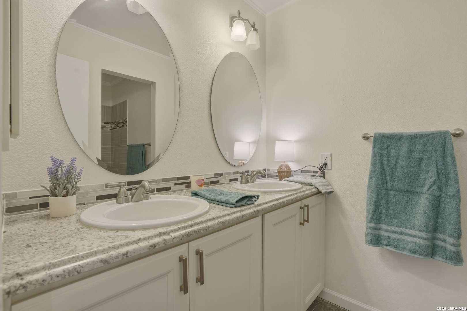 7847 Grass Hollow Live Oak TX 78233