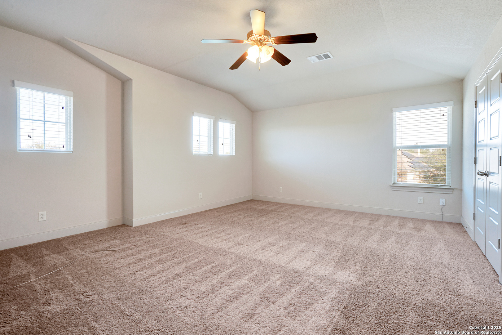 4207 Saddle Spur San Antonio TX 78253