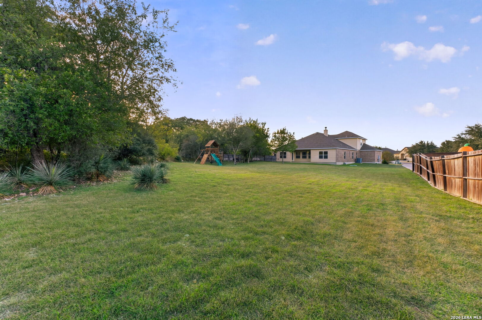 4207 Saddle Spur San Antonio TX 78253