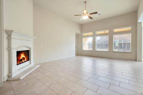 4207 Saddle Spur San Antonio TX 78253