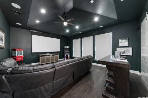 148 Woodland Fair Oaks Ranch TX 78015