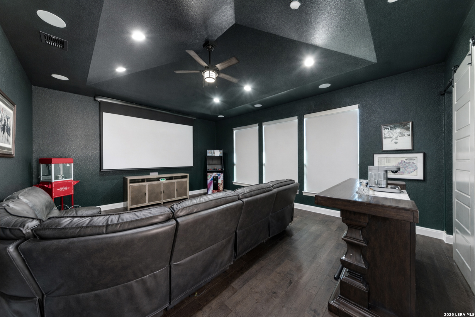 148 Woodland Fair Oaks Ranch TX 78015