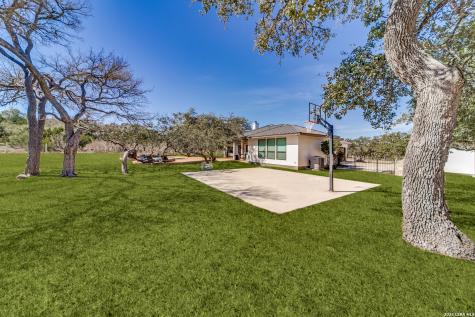 148 Woodland Fair Oaks Ranch TX 78015