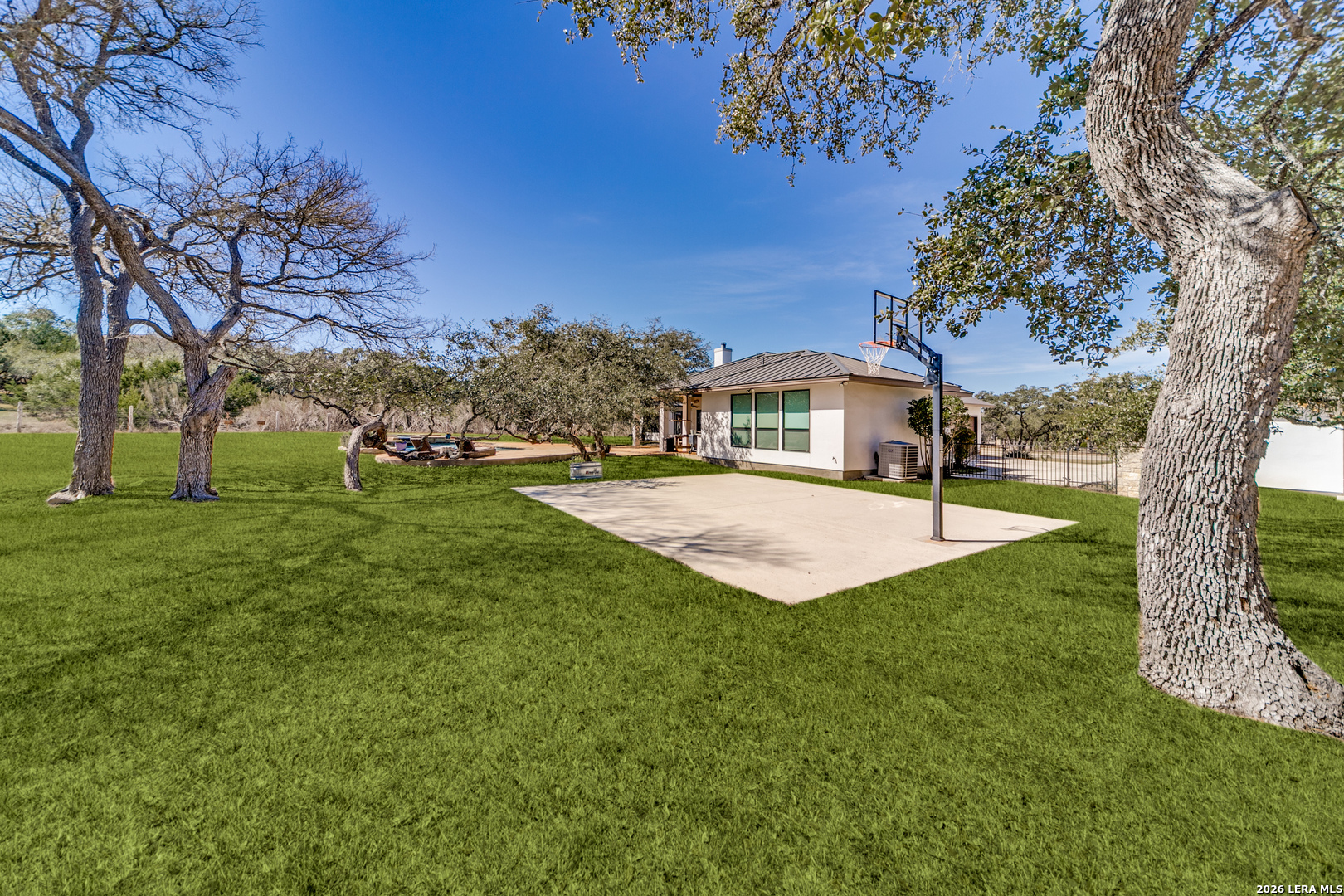 148 Woodland Fair Oaks Ranch TX 78015