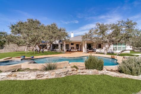 148 Woodland Fair Oaks Ranch TX 78015