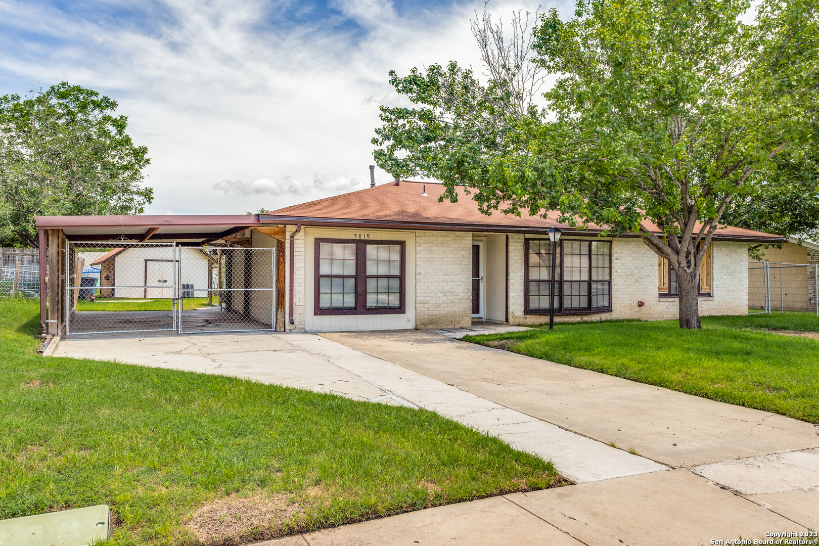 5819 Laurel Valley Drive San Antonio TX 78242