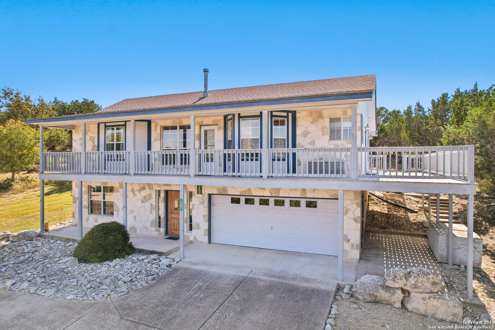 236 Northwest Hills Drive Kerrville TX 78028