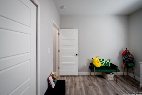 28326 Bonn Mountain San Antonio TX 78260