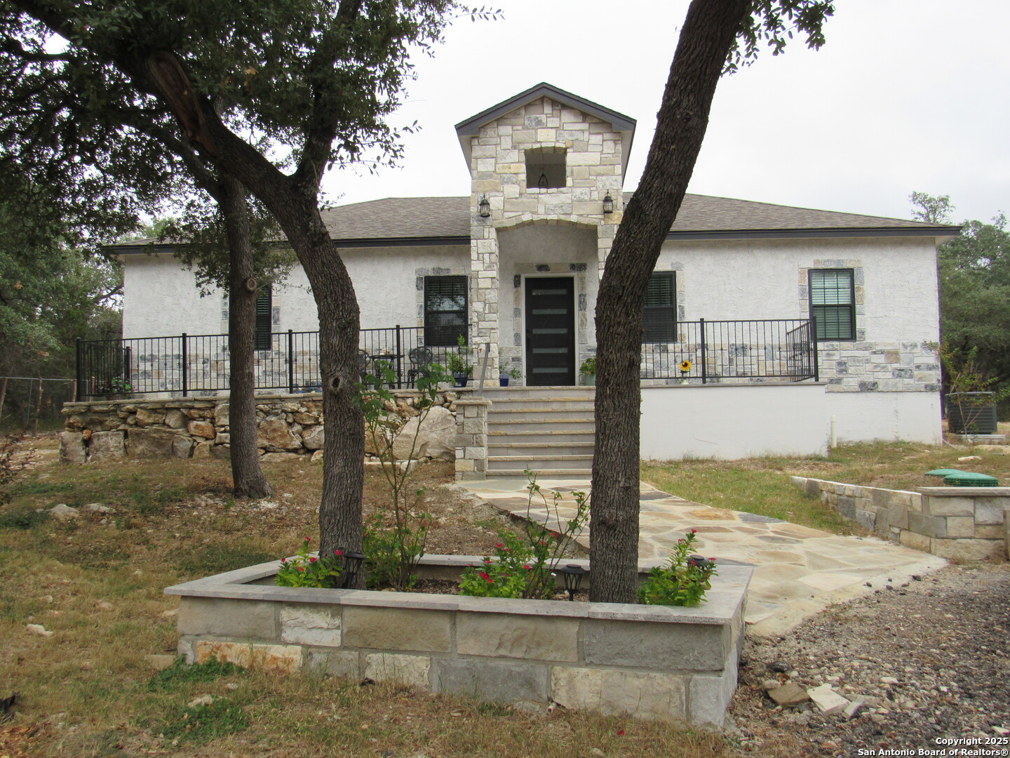28326 Bonn Mountain San Antonio TX 78260