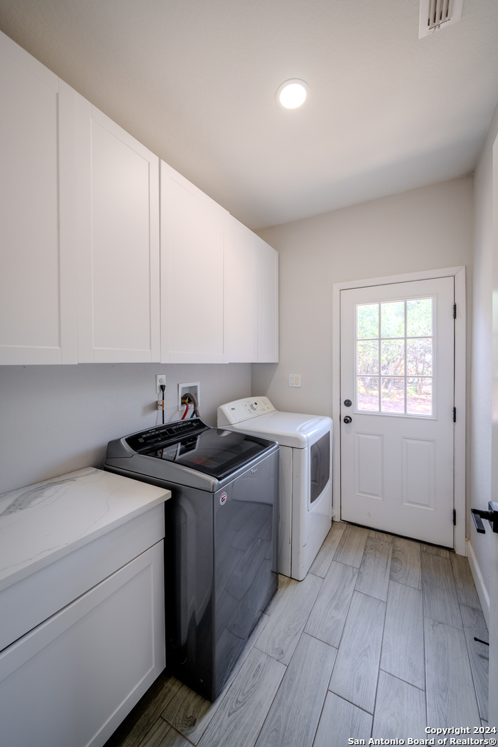 28326 Bonn Mountain San Antonio TX 78260