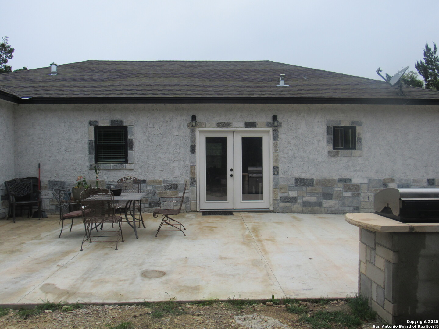 28326 Bonn Mountain San Antonio TX 78260