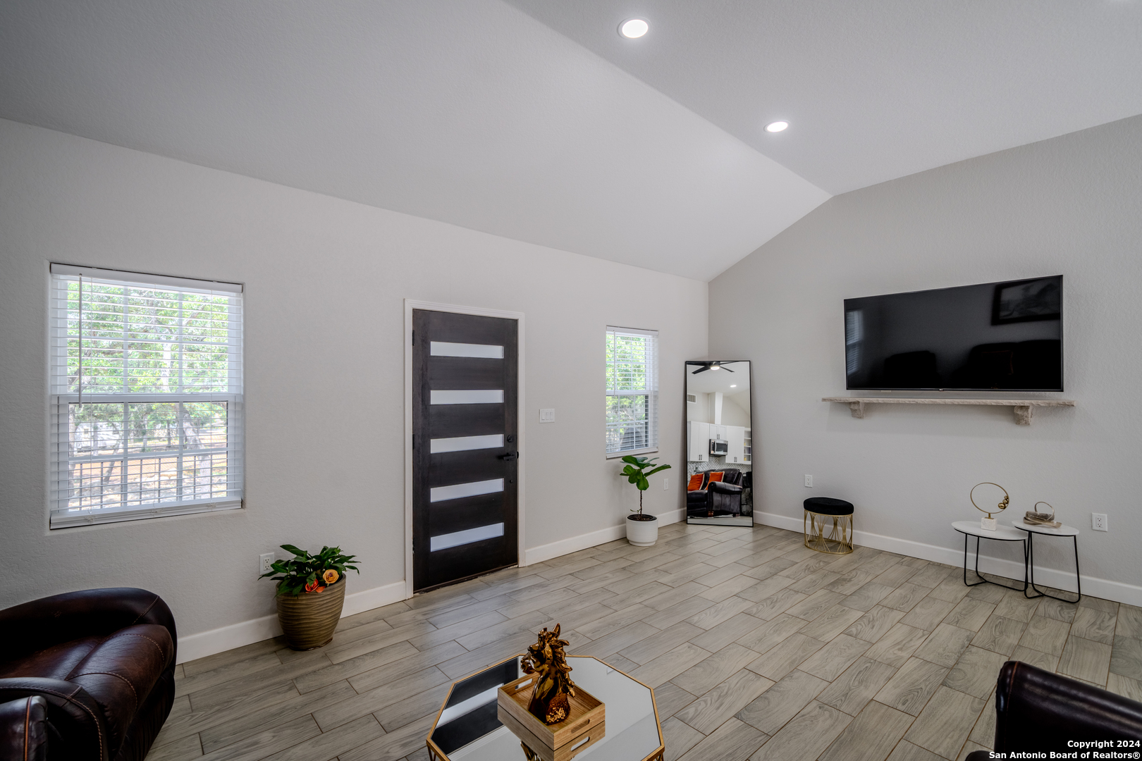 28326 Bonn Mountain San Antonio TX 78260