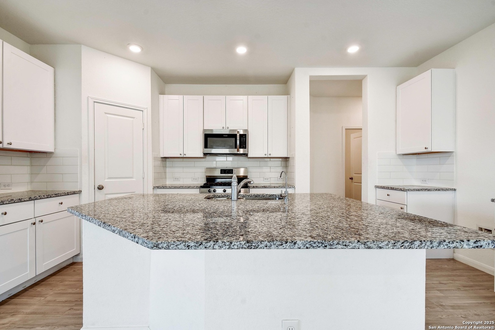 4406 Revetment Way San Antonio TX 78223