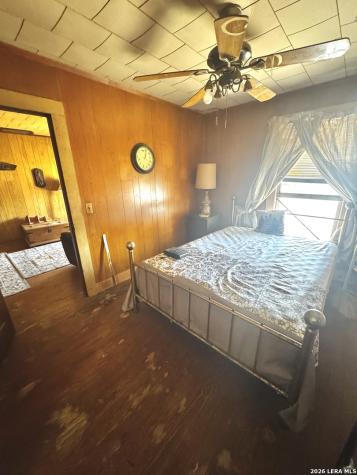 1580 Middle Road George West TX 78022