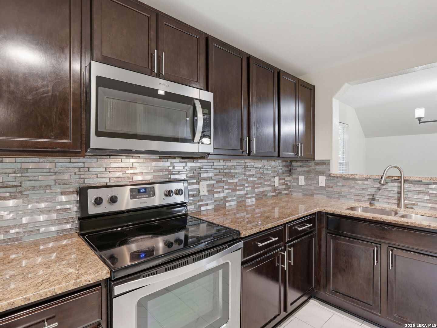 414 Walnut Crest Schertz TX 78154