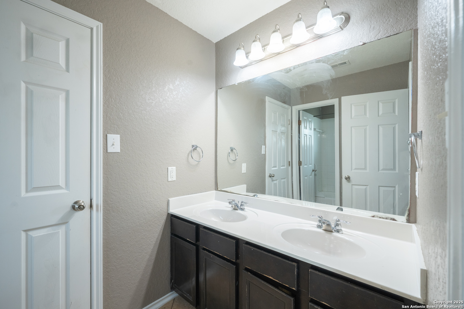 2941 Mineral Springs Schertz TX 78108