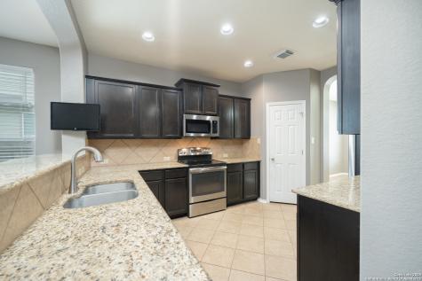 2941 Mineral Springs Schertz TX 78108