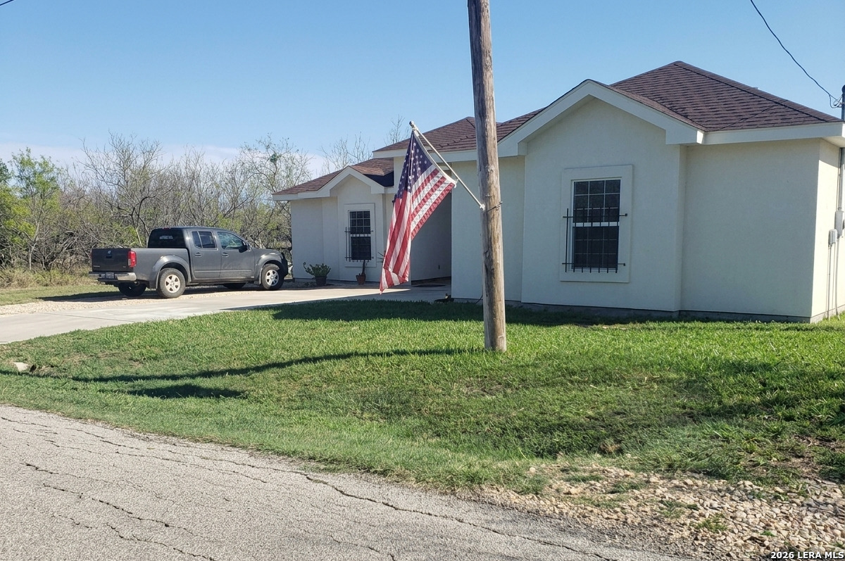 453 Fairway Circle Brackettville TX 78832