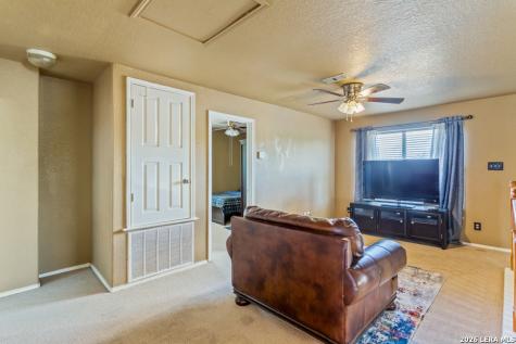 4014 Cinco Rios San Antonio TX 78223