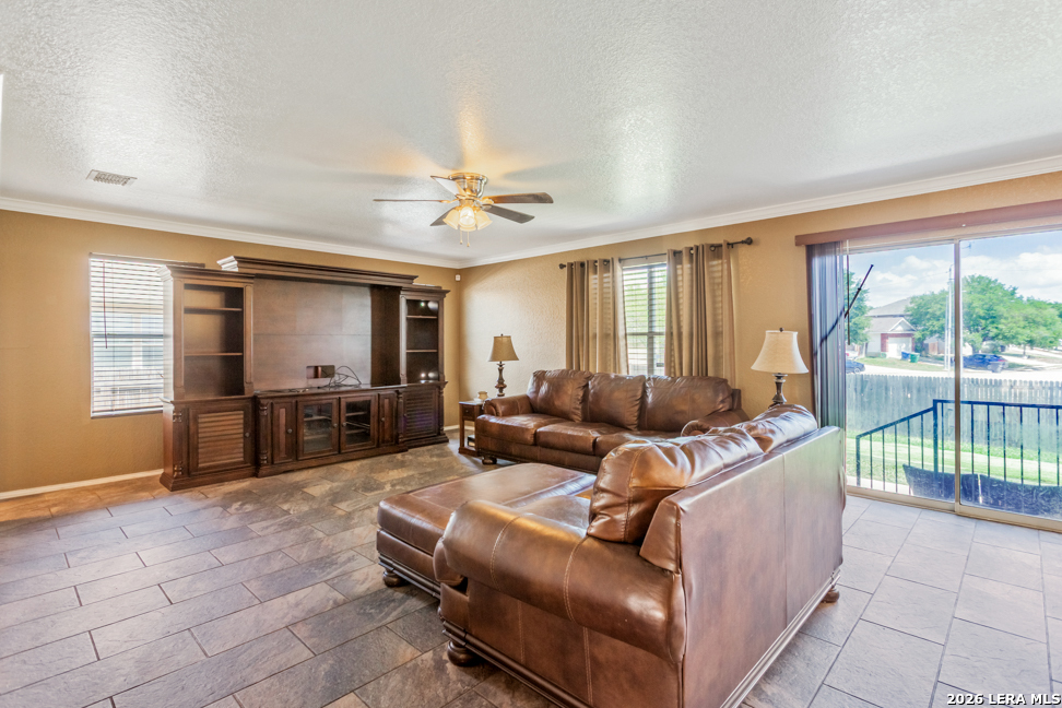 4014 Cinco Rios San Antonio TX 78223