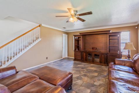 4014 Cinco Rios San Antonio TX 78223