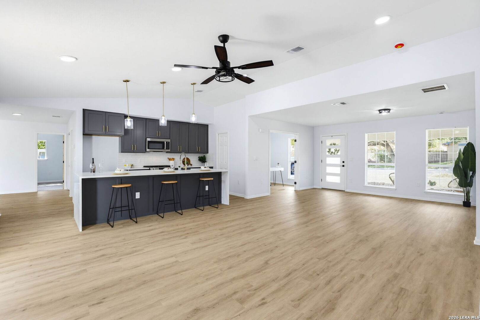 6738 Timberhill Leon Valley TX 78238