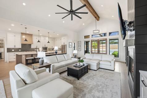 375 Iron Hill New Braunfels TX 78132