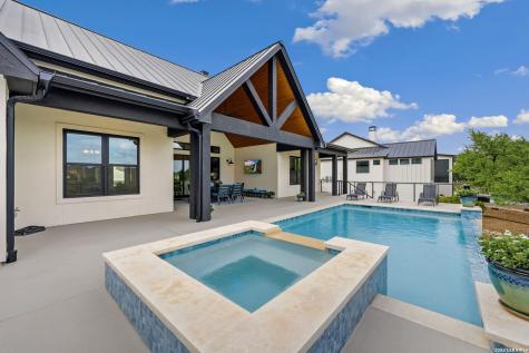 375 Iron Hill New Braunfels TX 78132