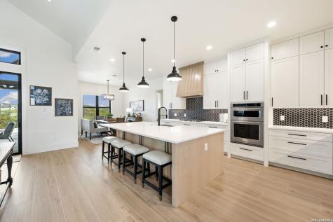 375 Iron Hill New Braunfels TX 78132