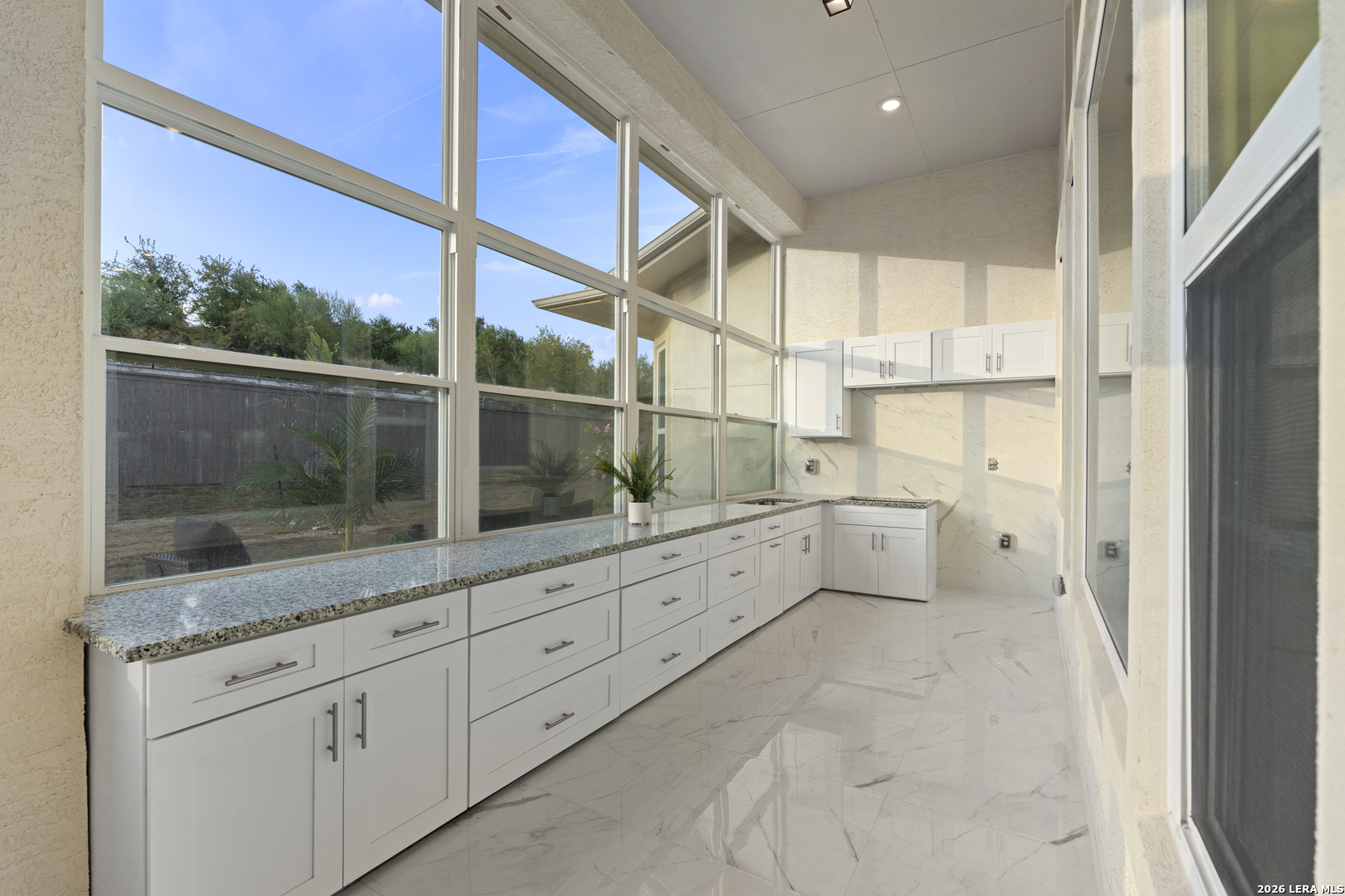 4051 Wood Creek San Antonio TX 78257
