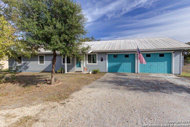 518 E Zipp Road New Braunfels TX 78130