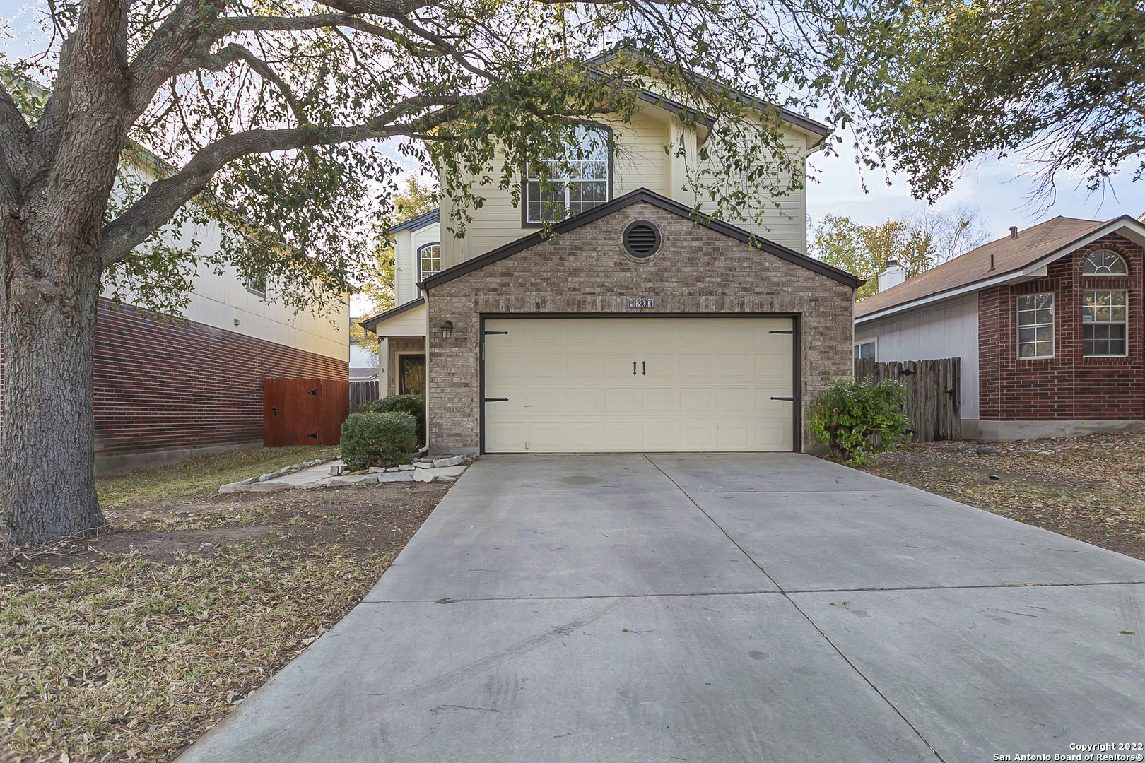 1307 Hazelbury Lane San Antonio TX 78253