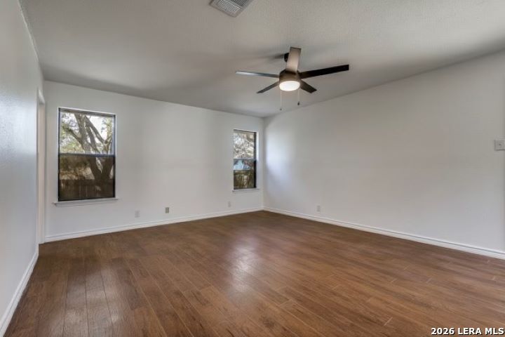 6303 Scrub Jay San Antonio TX 78240