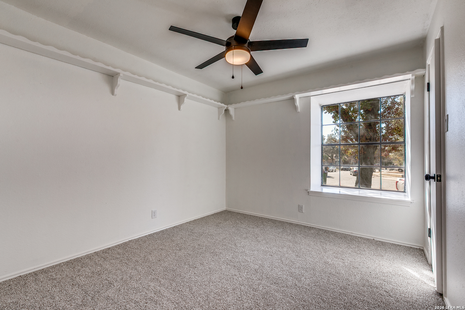 6303 Scrub Jay San Antonio TX 78240