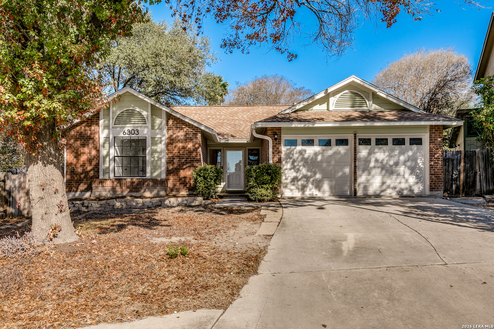 6303 Scrub Jay San Antonio TX 78240