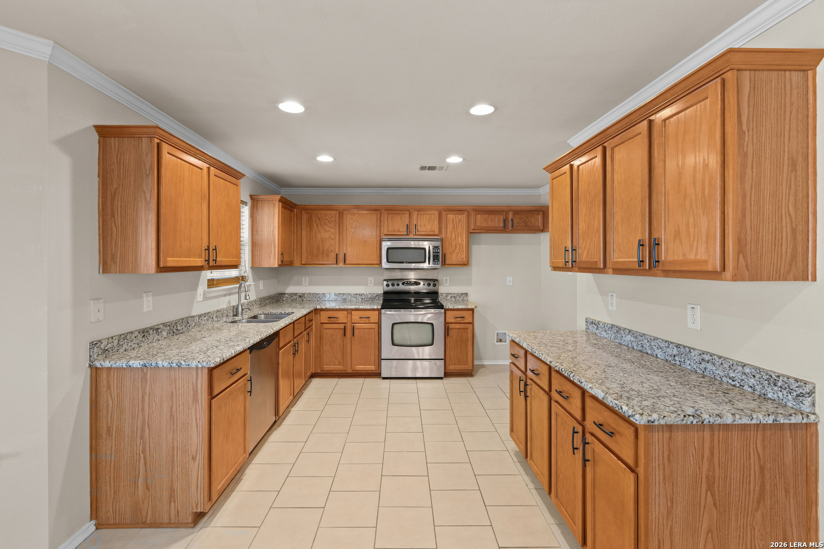 135 Bright Trail San Antonio TX 78253