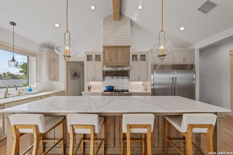 270 Isle Of View Drive Mcqueeney TX 78123