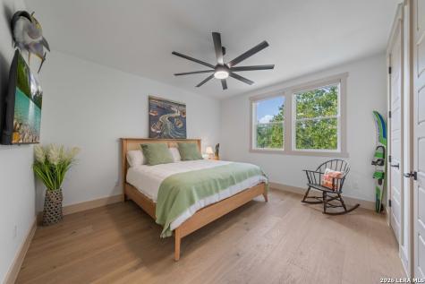 270 Isle Of View Drive Mcqueeney TX 78123