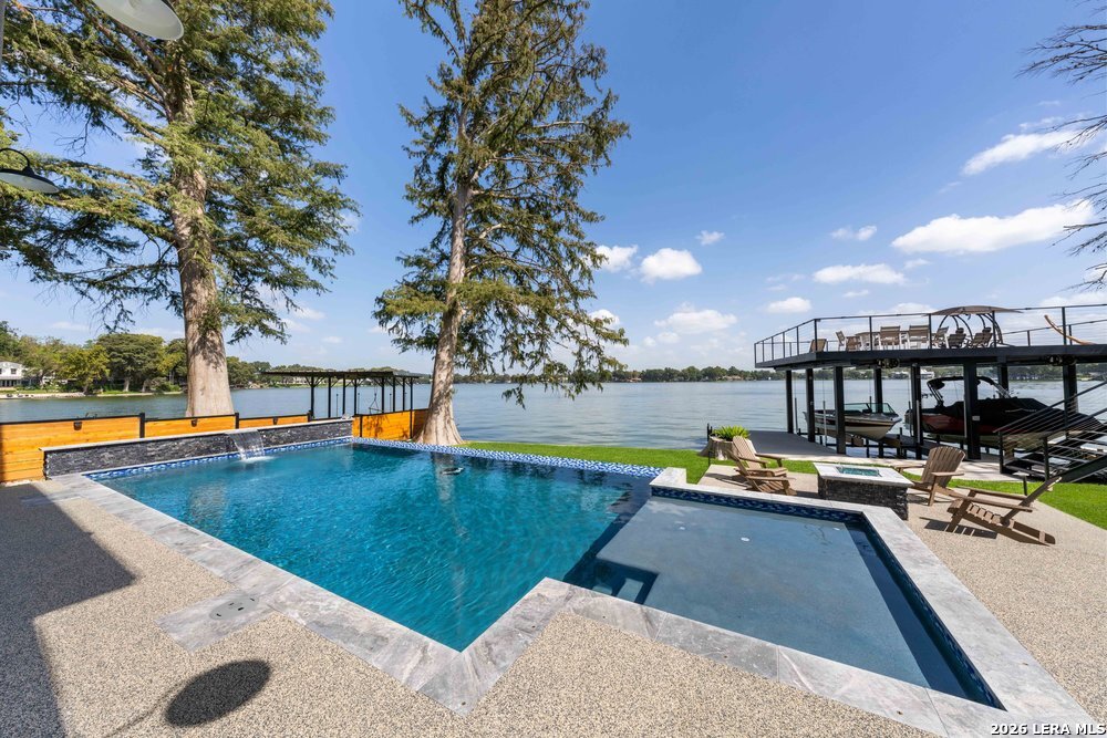 270 Isle Of View Drive Mcqueeney TX 78123