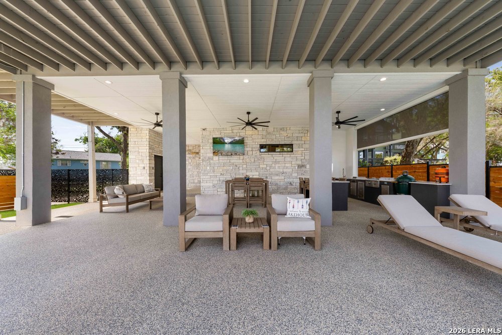 270 Isle Of View Drive Mcqueeney TX 78123