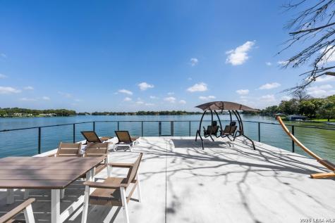 270 Isle Of View Drive Mcqueeney TX 78123