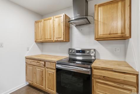 1060 Poplar Court Fischer TX 78623