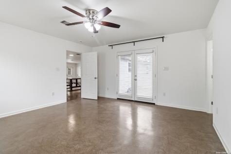 1060 Poplar Court Fischer TX 78623